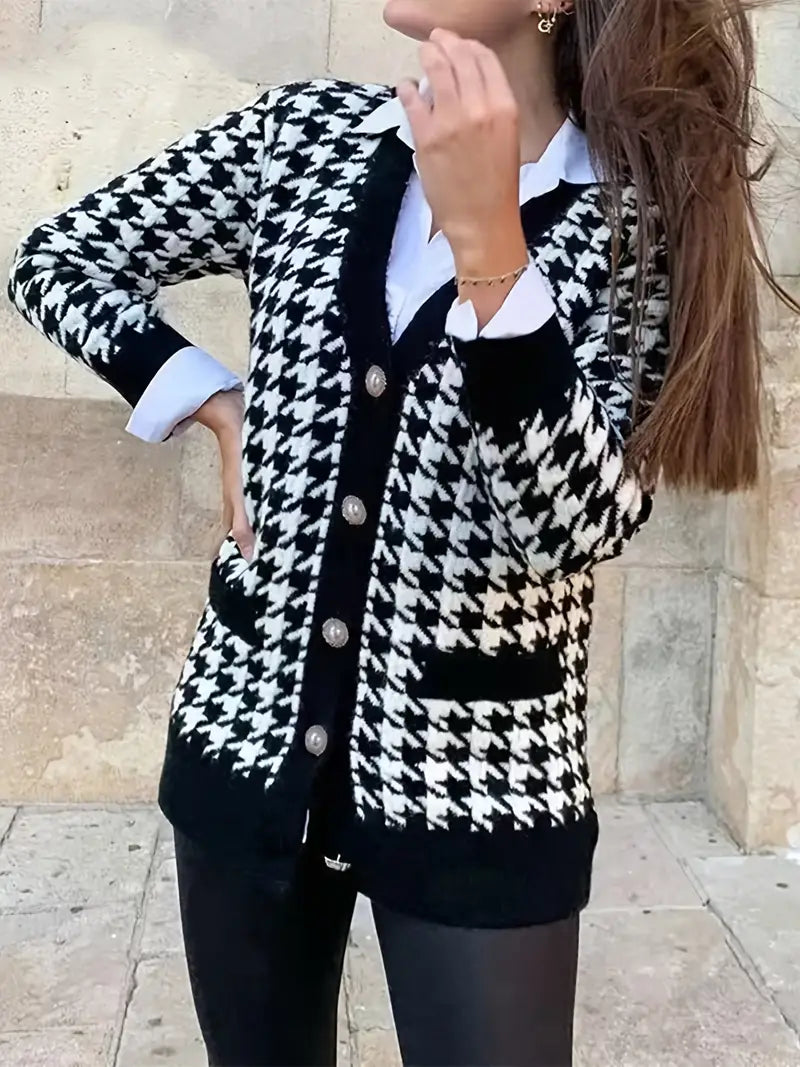 EB | Strickjacke mit Knopfverschluss