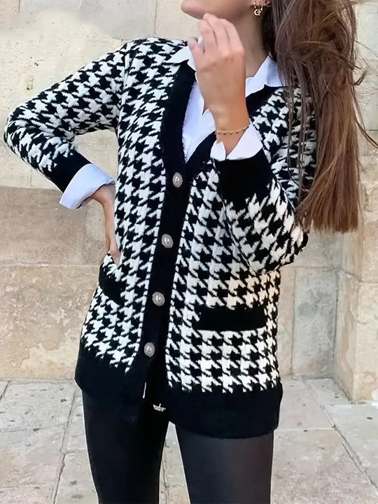 EB | Strickjacke mit Knopfverschluss