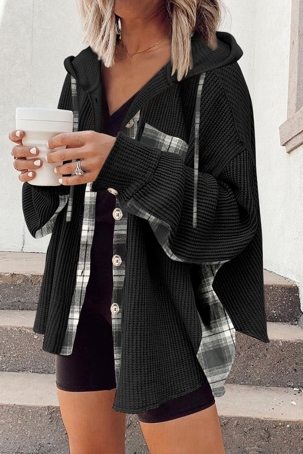EB | Oversized Hemdjacke mit Kapuze Geripptes und Kariertes Design Bequem und Trendy