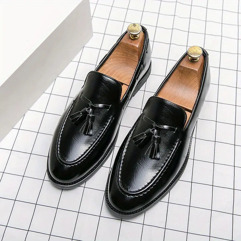 lässige rutschfeste schuhe für herren EB