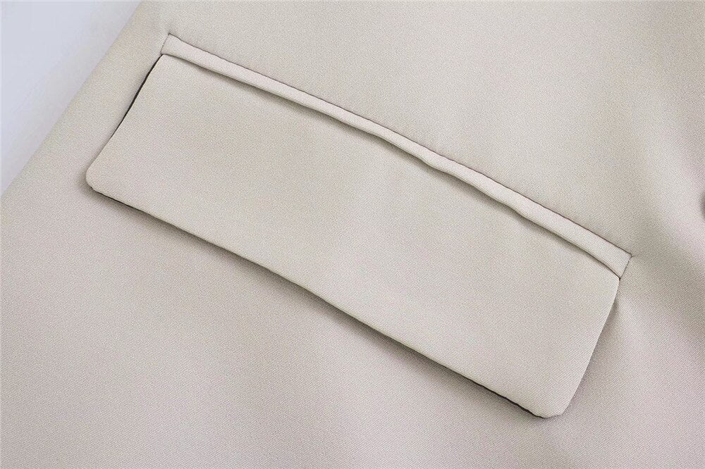 EB | Trendiger Damenblazer mit Taschen