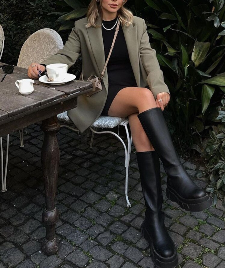 EB | Trendiger Damenblazer mit Taschen