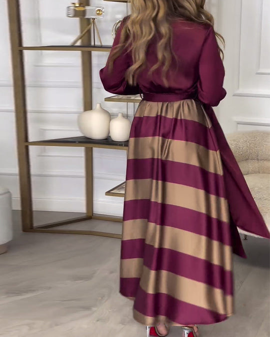 EB | Kleid mit Streifenmuster und Reversriemen