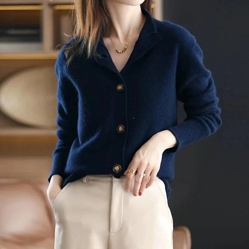 EB | Strickjacke mit Knöpfen Wollmischung Weich und Elegant