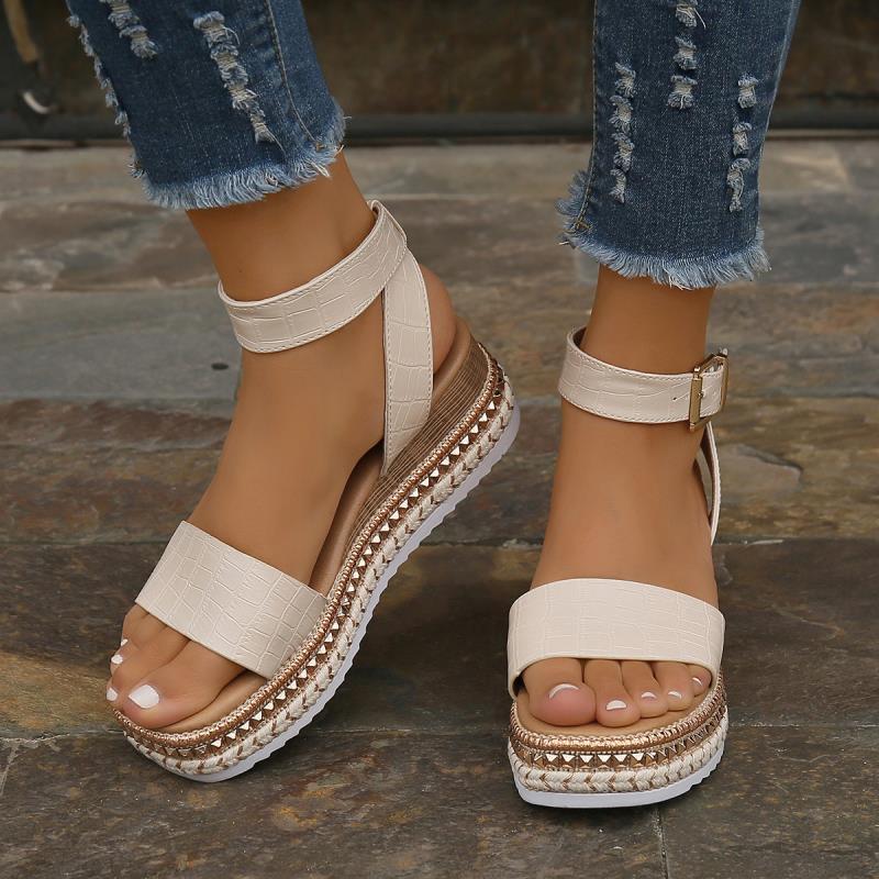EB | Sommer Sandalen mit Schnallenriemen und Plateau