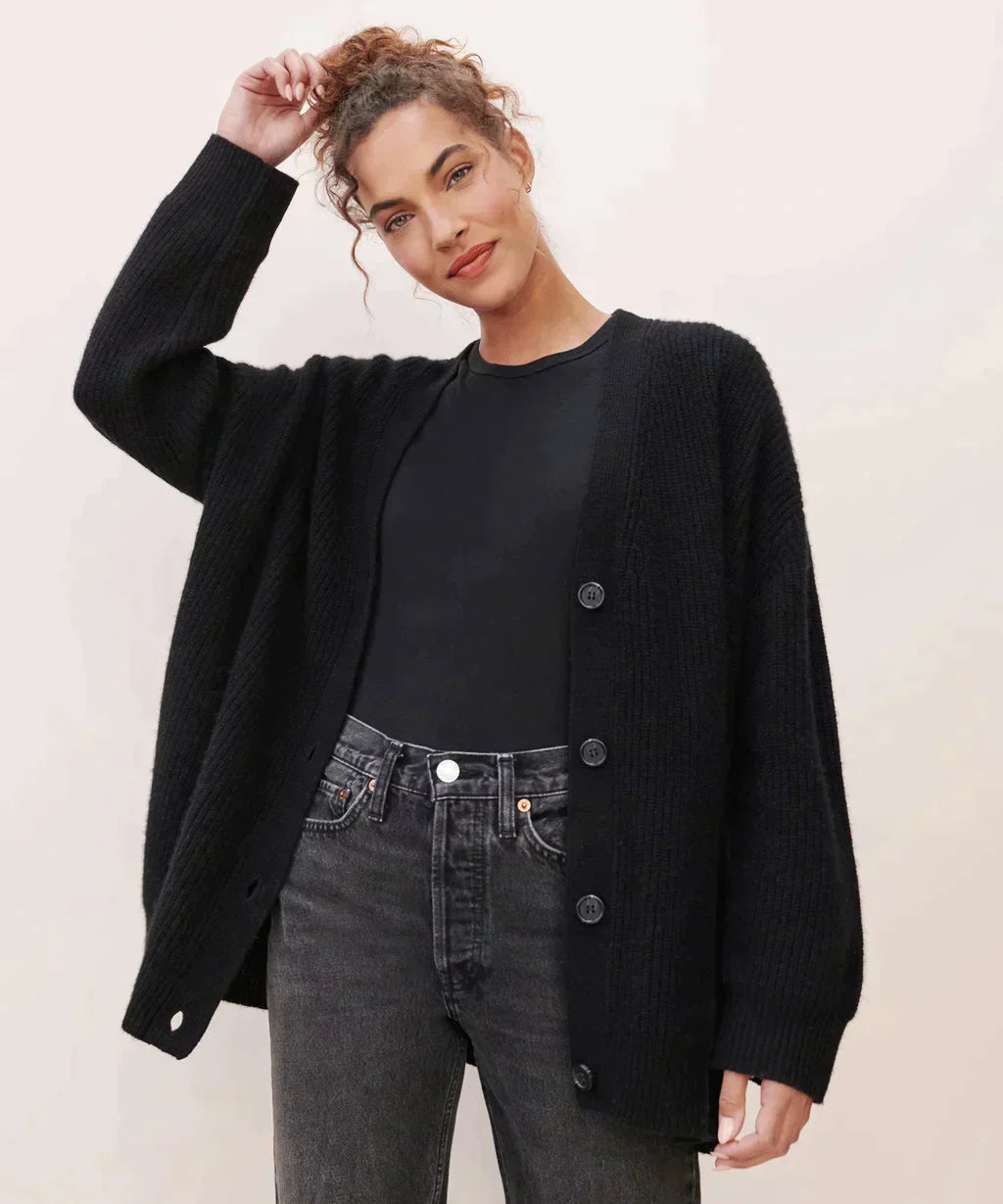 EB | Stilvolle Kaschmir-Strickjacke