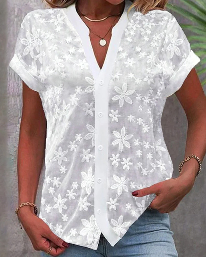 EB | Kurzärmlige Blumenbluse mit V-Ausschnitt