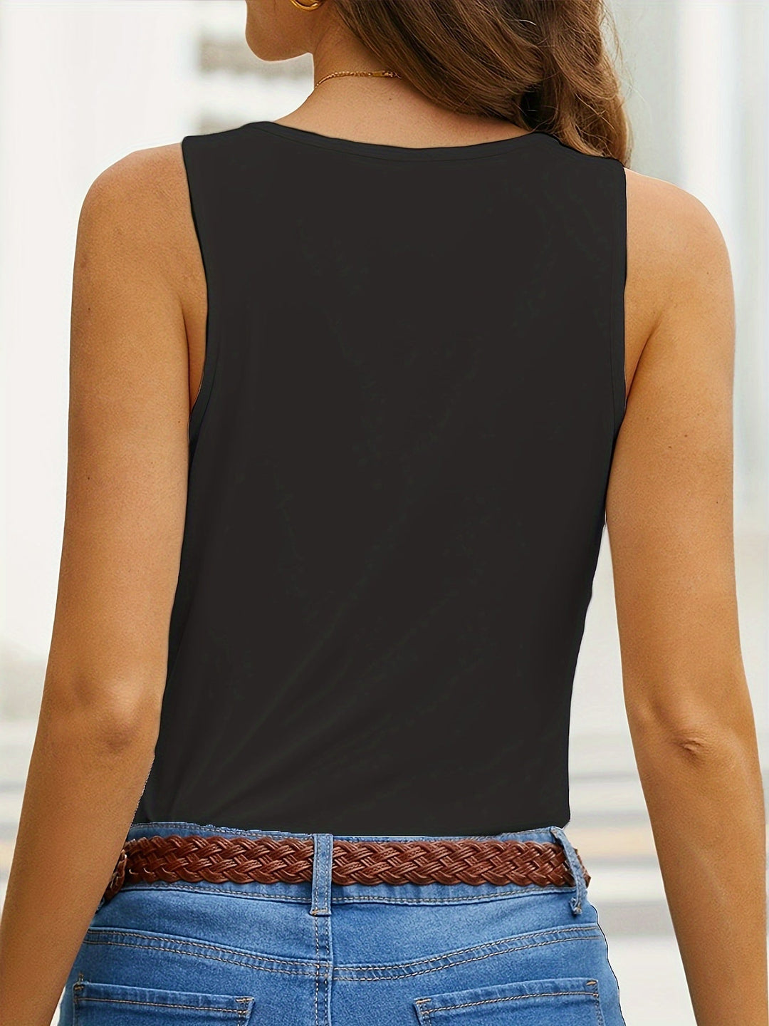 EB | Tank Top mit V-Ausschnitt und Wellenschliff Stilvoll und Bequem für Den Sommer