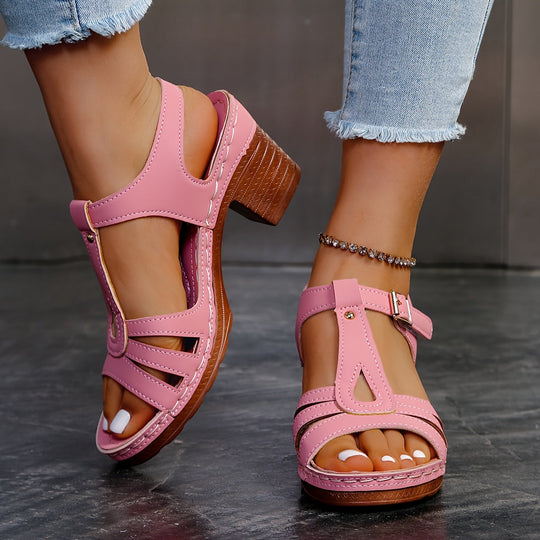 Retro-Sandalen mit Blockabsatz und verstellbarem Riemen EB EB