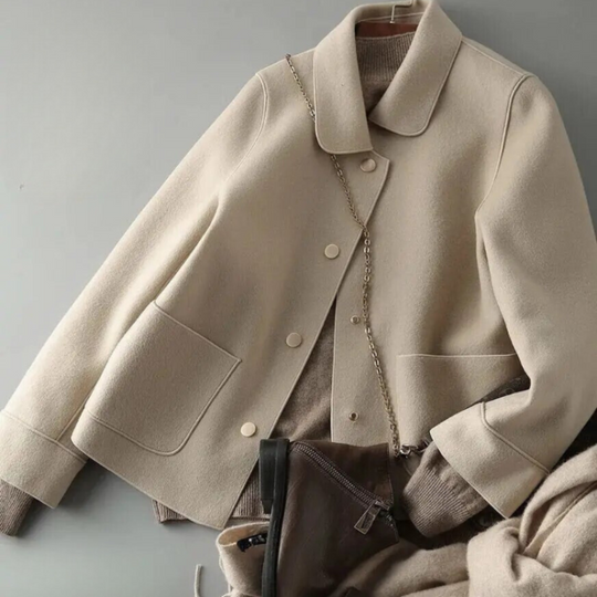 EB | Warme Schicke Damenjacke mit Eleganten Knöpfen