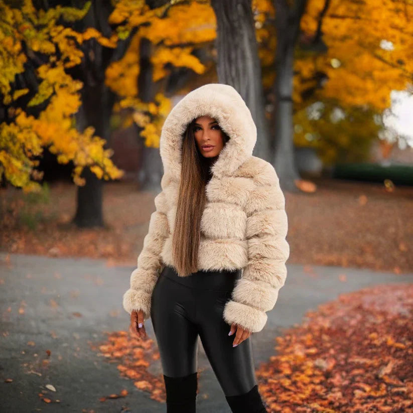 EB | Eleganter Wintermantel