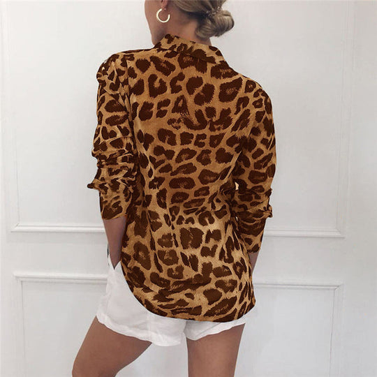 EB | Stylische Bluse mit Leopardenmuster, langen Ärmeln und umschlagbarem Kragen