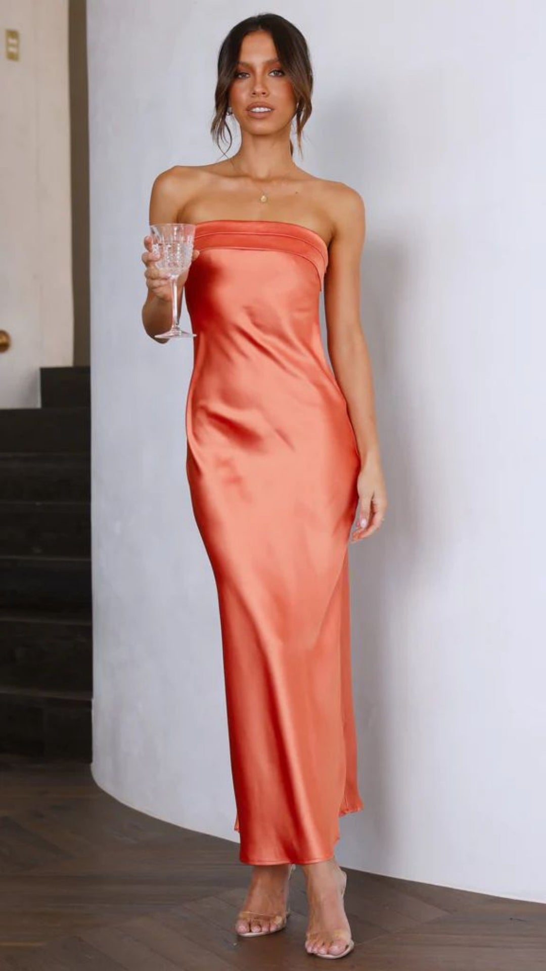 EB | Satin rückenfreies Röhrentop Kleid