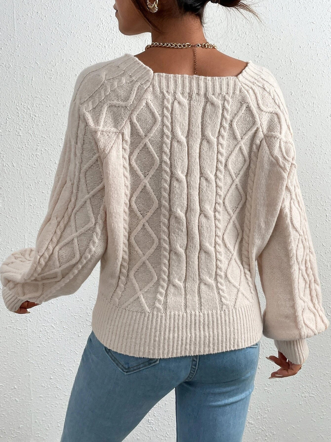 EB | Strickbluse mit Quadratischem Ausschnitt Weich und Elegant Kabelstrick