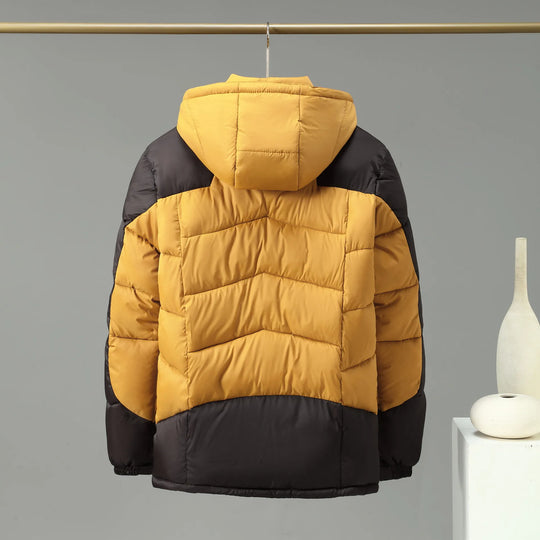 EB | Winterjacke mit abnehmbarer Kapuze