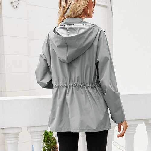 EB | Modern geschnittene wasserdichte Damenjacke