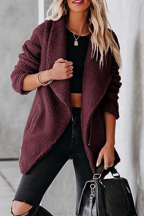 EB | lässige Lammlederjacke mit Reißverschlusstaschen und Kastenveloursjacke