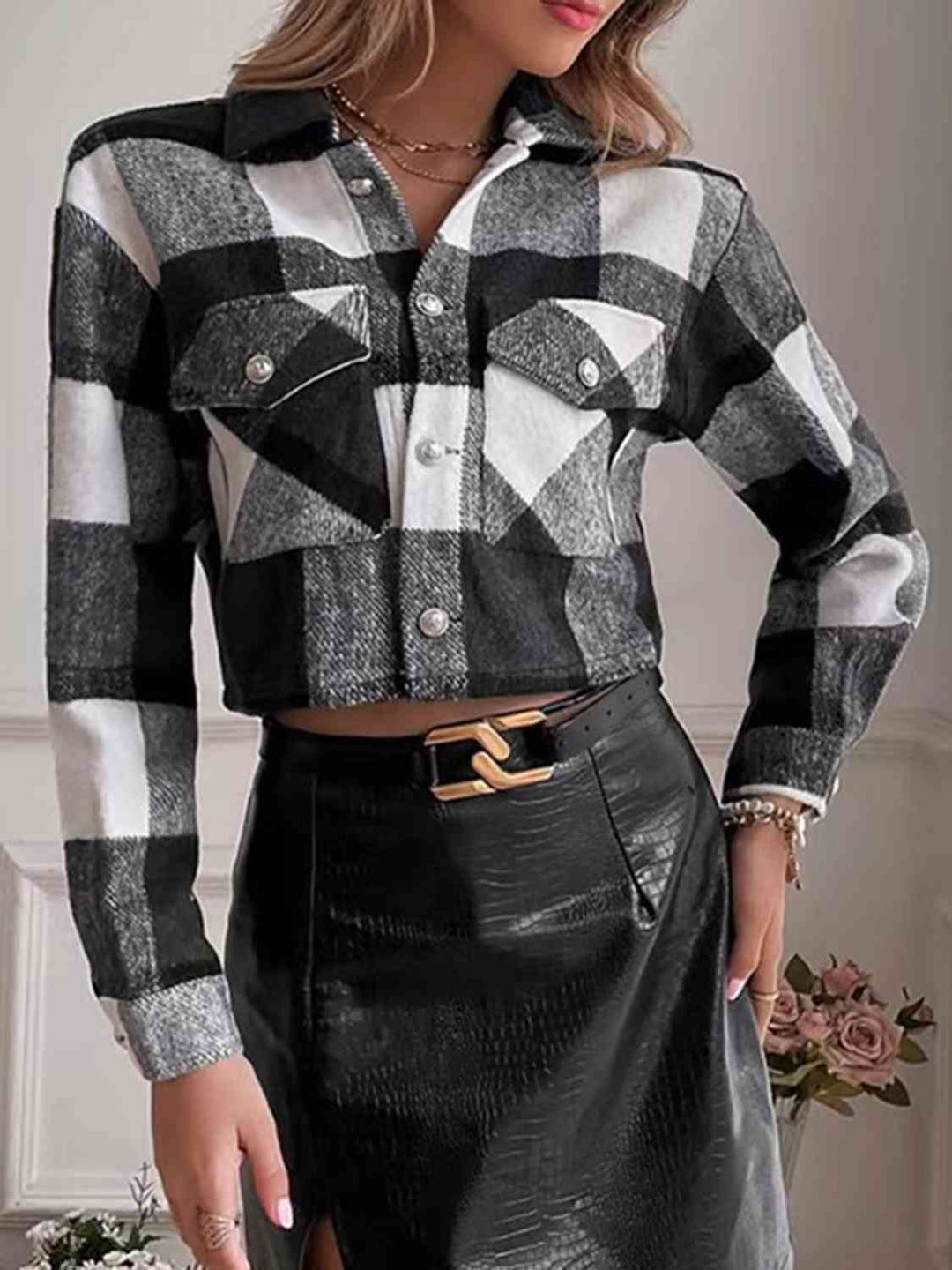 EB | Karierte Kragenknopf Jacke