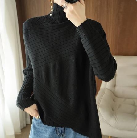 EB | Sweater - Gemütlicher asymmetrischer Ripp-Turtleneck-Pullover