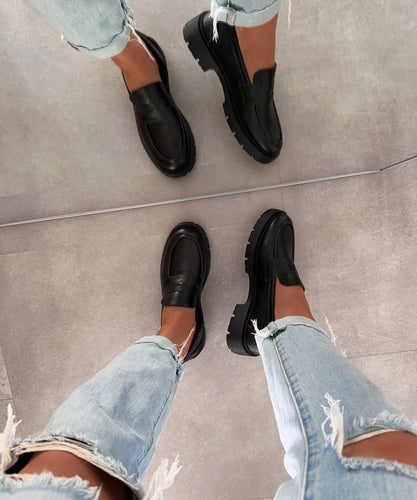 Schwarze Schuhe von Loisa | Vielseitiges Schuhwerk für jeden Anlass EB