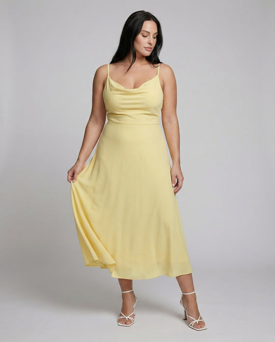 EB | Lange Drapierte Kleid mit Eingebautem Bh