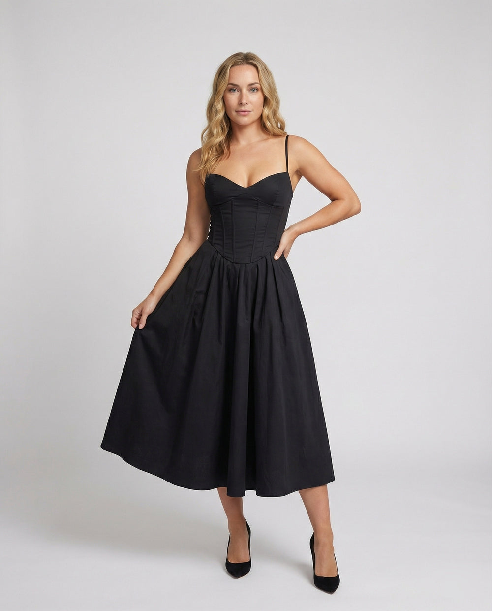 Damen Elegantes Langkleid mit taillierter Silhouette und schwingendem Rock EB