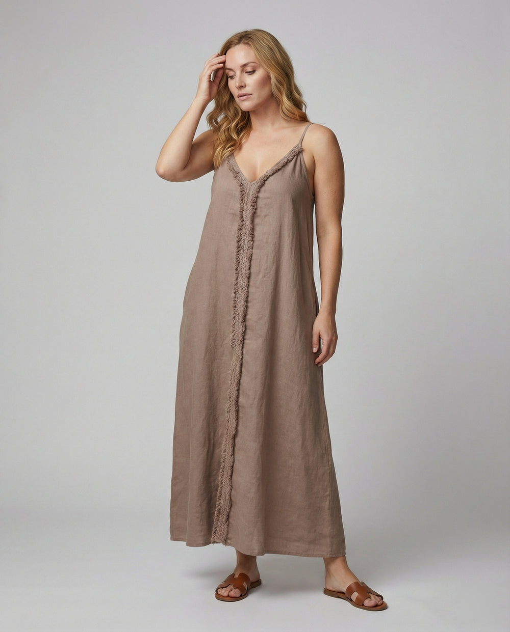 Damen Maxikleid mit lässigem V-Ausschnitt und seitlichen Taschen EB