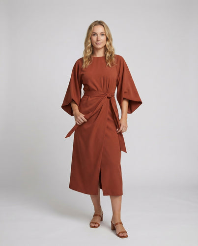 EB | Elegantes Kleid mit Laternenärmeln und Gürtel