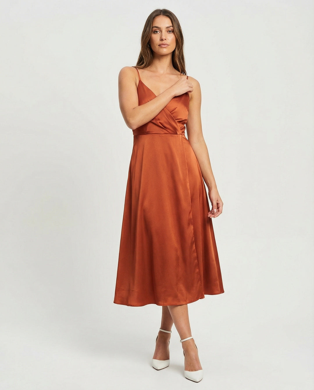 EB | Stylisches Träger-Midi-Kleid