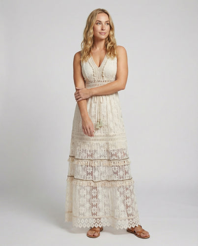 EB | Anmutiges Boho-Spitzenkleid für Den Sommer