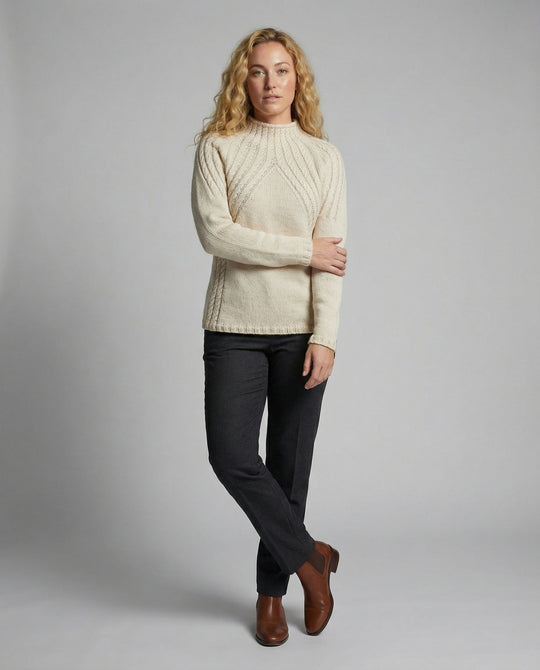 Damen Wolle Rippstrickpullover mit Hoher Kragen & Lässiger Stil | EB