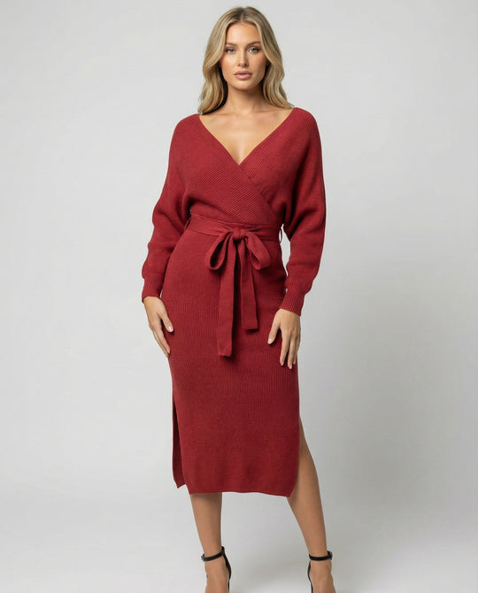 Damen Strickkleid mit elegantem Wickeldesign und dekorativem Gürtel EB