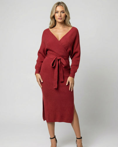 Damen Strickkleid mit elegantem Wickeldesign und dekorativem Gürtel EB