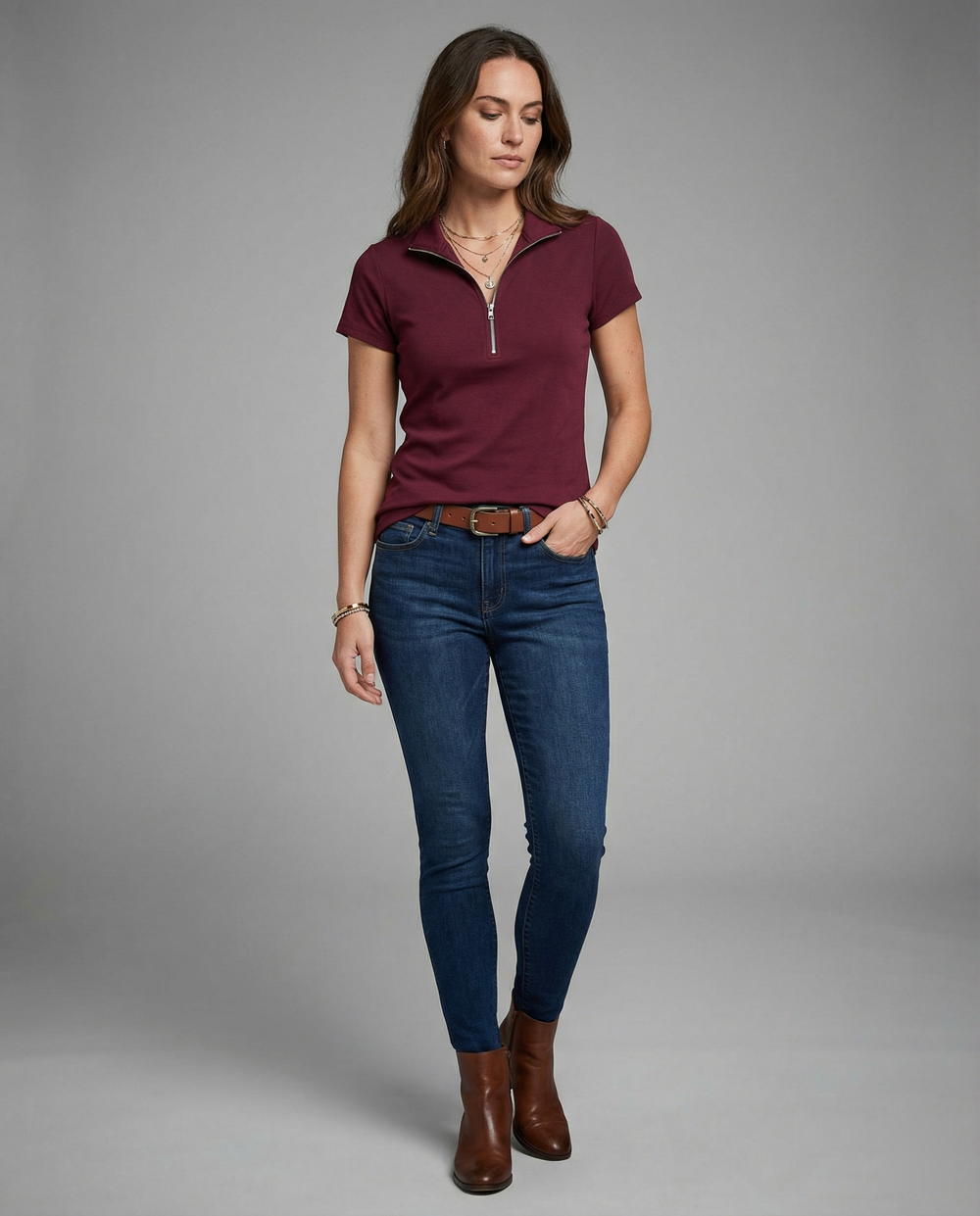 Damen Poloshirt mit kurzem Reißverschluss und figurbetontem Schnitt EB