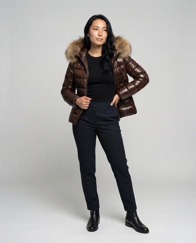 Damen Winterdaunenjacke mit abnehmbarer Kapuze und luxuriösem Fellkragen EB