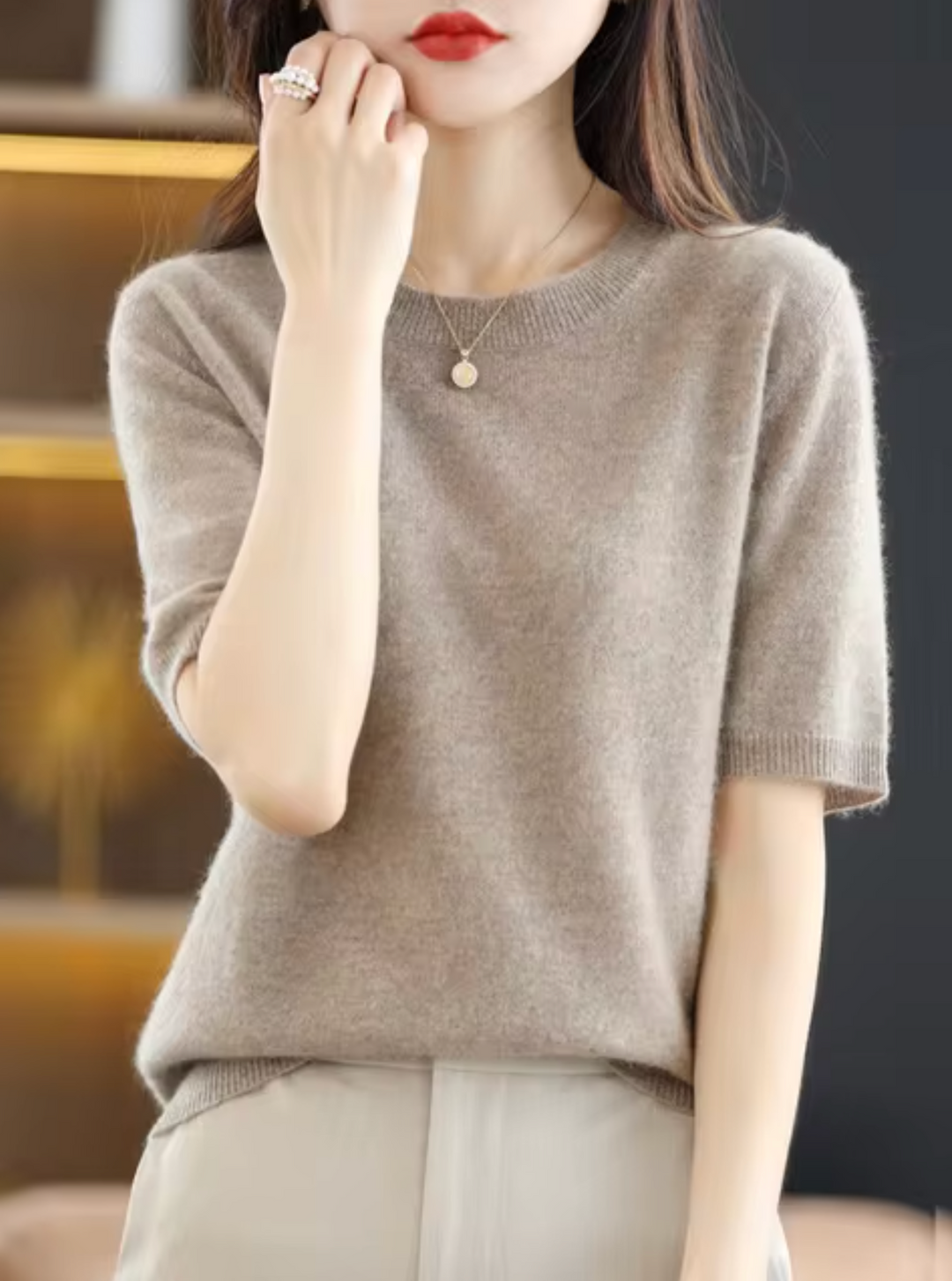 EB | Kurzärmliger Wollpullover