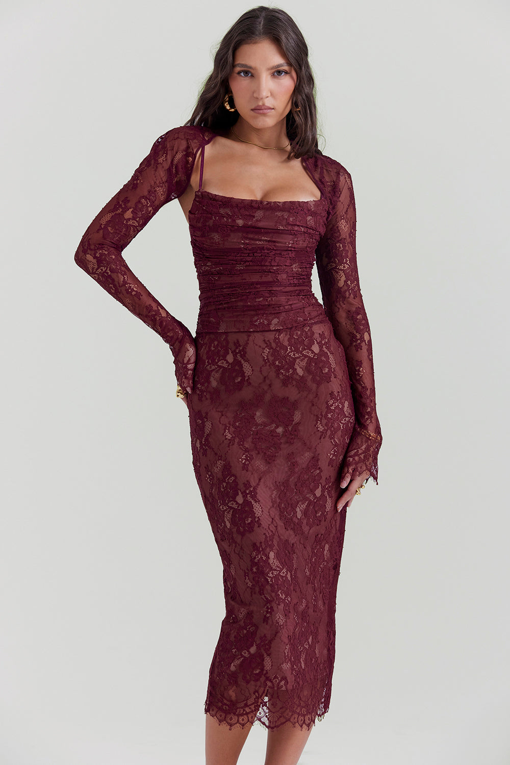 EB | Midi Kleid aus Bordeauxrotem Spitze