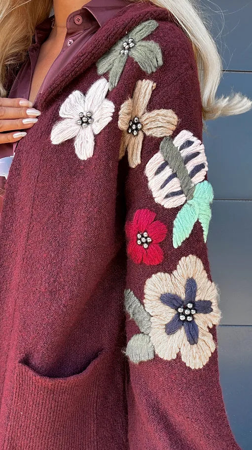 EB | Modische Strickjacke mit Kapuze – bequem & warm