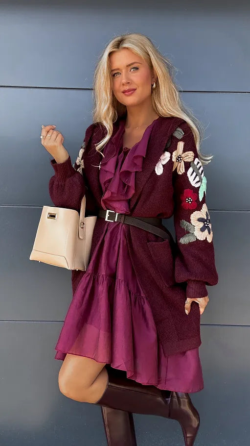 EB | Modische Strickjacke mit Kapuze – bequem & warm