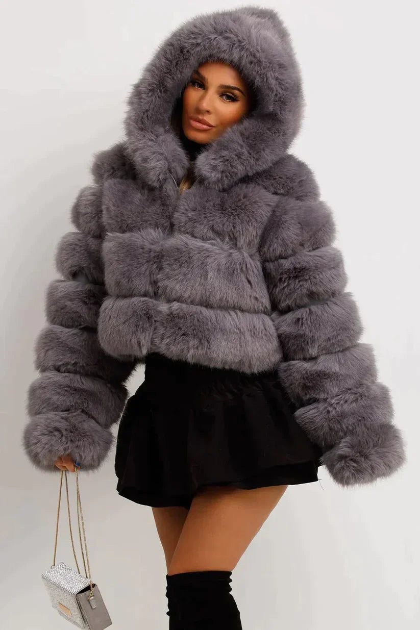 EB | Eleganter Wintermantel