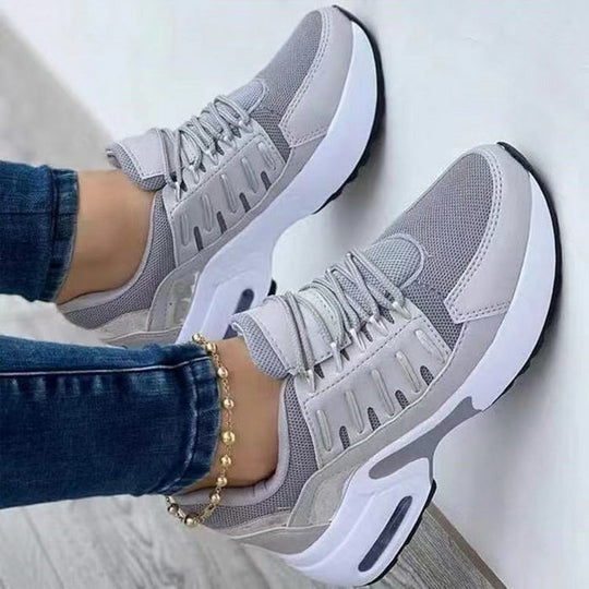 Nova Bequeme Sneakers EB