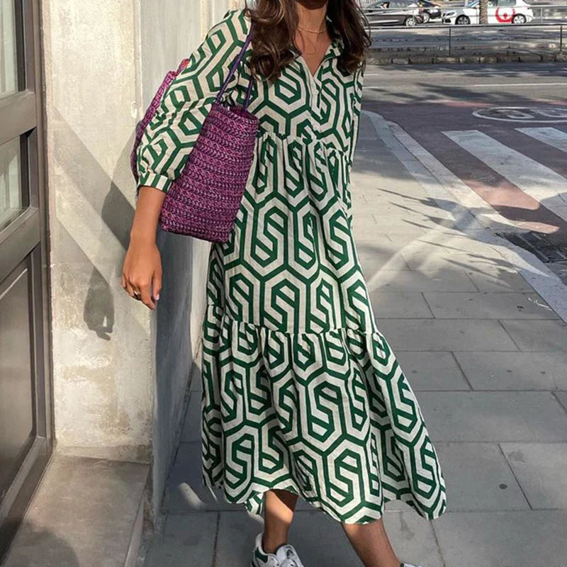 EB | Langärmliges Kleid Mit Geometrischem Muster
