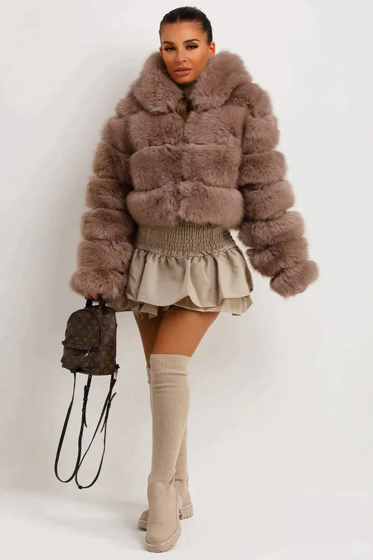 EB | Eleganter Wintermantel