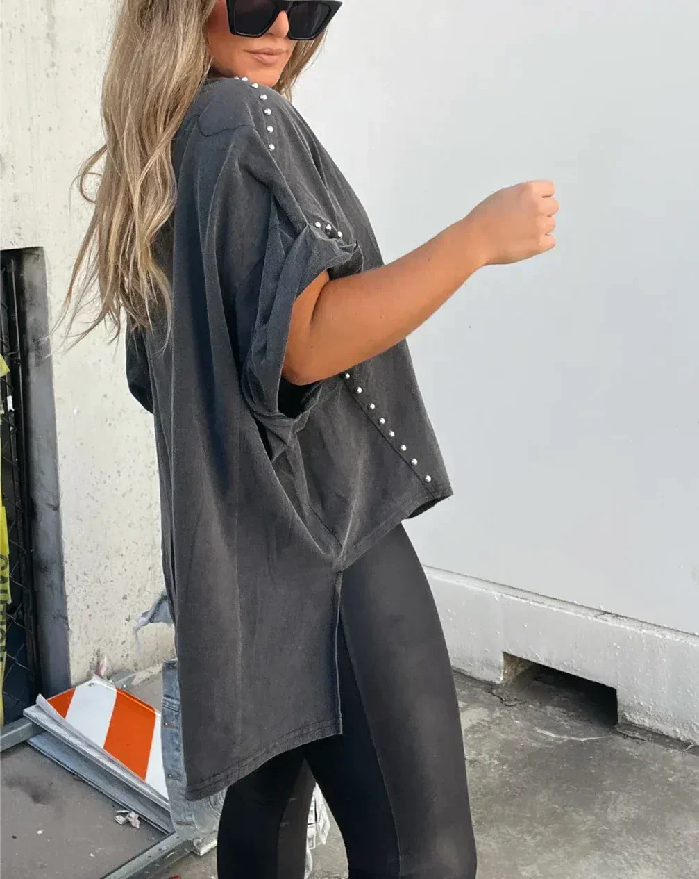 EB | Oversized Nieten T-Shirt