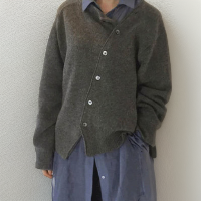 EB | Strickjacke Wollmischung Asymmetrischer Verschluss Lockere Passform Elegant und Bequem