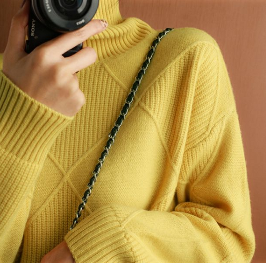 EB | Pullover mit Beheiztem Kragen