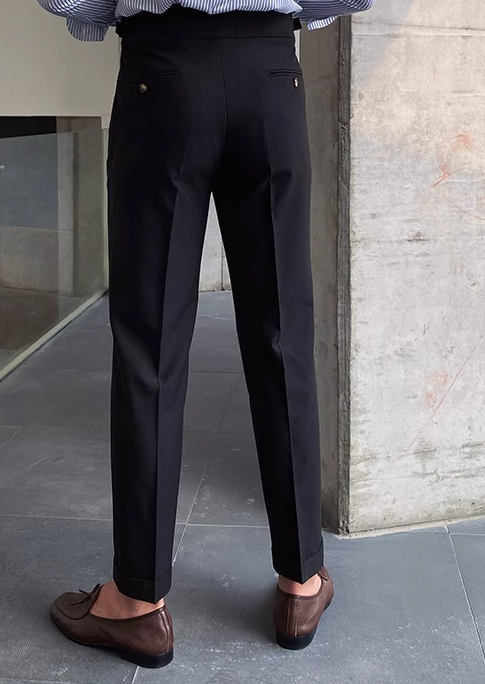 EB - Klassische Faltenhose mit Gürtelschlaufen