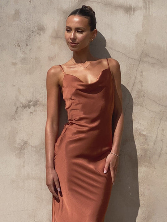 EB | Elegantes Satin-Kleid Für Anlässe Tagsüber Und Abends
