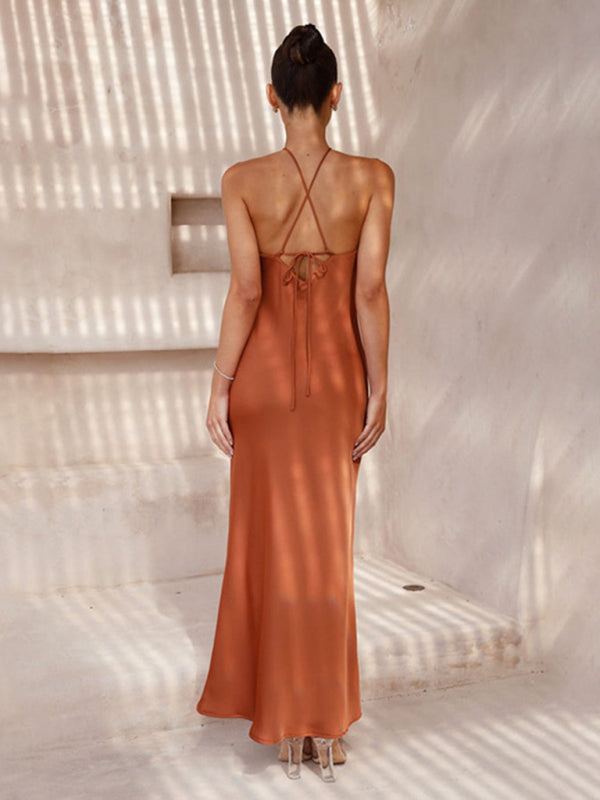 EB | Rückenfreies Neckholder Maxikleid