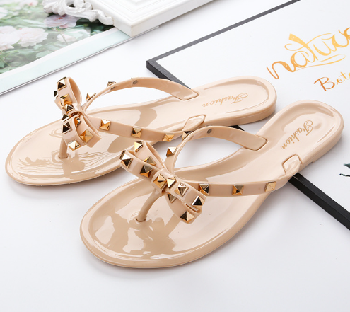 EB | Nieten-Schleifenknoten Flip-Flops Sandalen